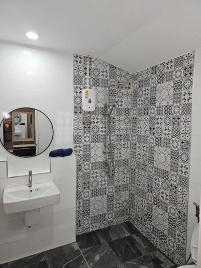 Beautiful New 3 Bed 3 Bathroom Villa 400m to Bang Tao Beach Sleeps 9 – Photos 3